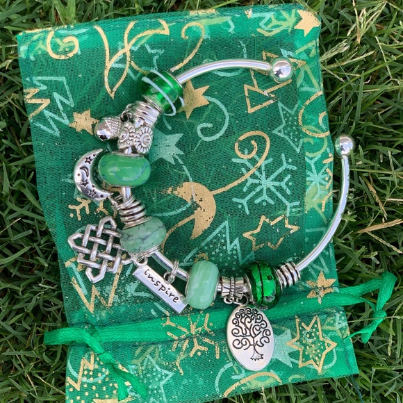 CLEVER GREEN 💚💚💚 - Picture 3 of 6